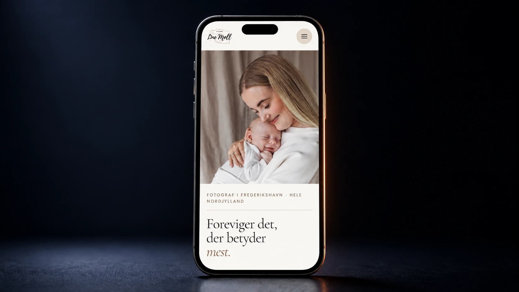 Fotograf Line Møll – en hjemmeside med plads til billederne